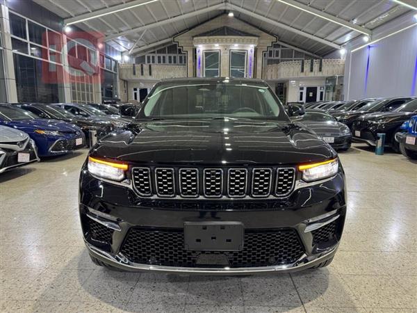 جيب جراند شيروكي 2023 للبيع في العراق - زاخو